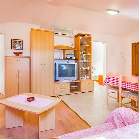 Apartment Nur 800 Meter Bis Zum Sandstrand Mit Klima, Wlan, Haustiere Sind Erlaubt *