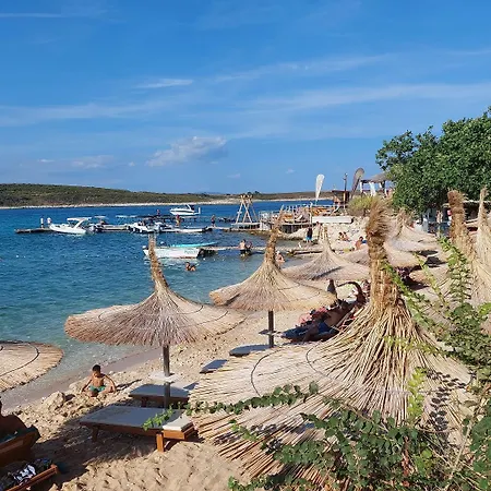 Nur 800 Meter Bis Zum Sandstrand Mit Klima, Wlan, Haustiere Sind Erlaubt Apartment *